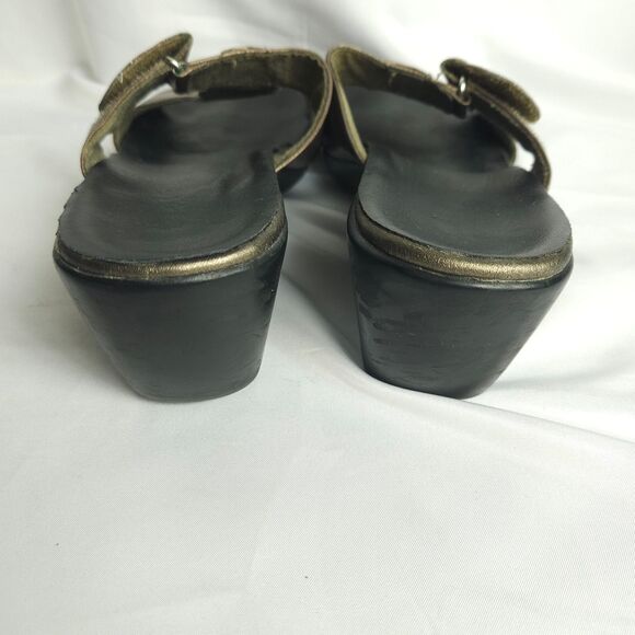 Clarks Womens 7M Brown Black Slip On Open Toe Sandals Comfort Shoes - Picture 4 of 12
